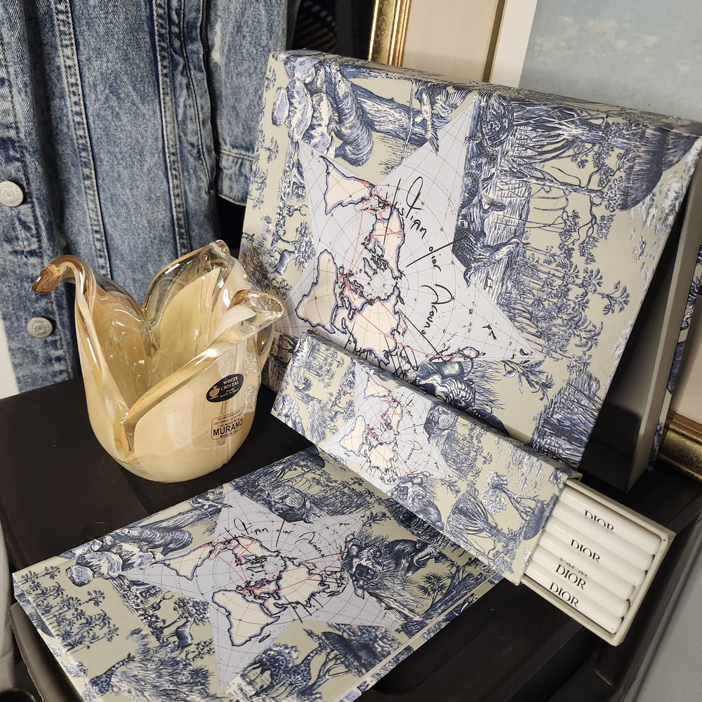 NWOT!! Christian Dior Blue and Cream Map Design Stationery Set